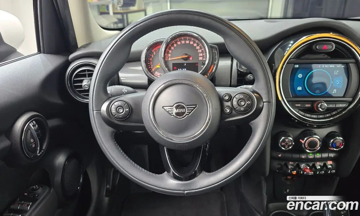 Mini Cooper 2021 1.5 автомат (гидро), фото 19