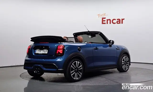 Mini Cooper Convertible 2024 2.0 автомат (гидро), миниатюра 2