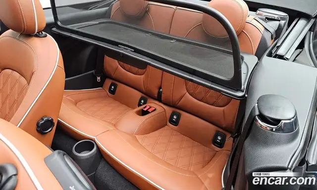 Mini Cooper Convertible 2024 2.0 автомат (гидро), миниатюра 12