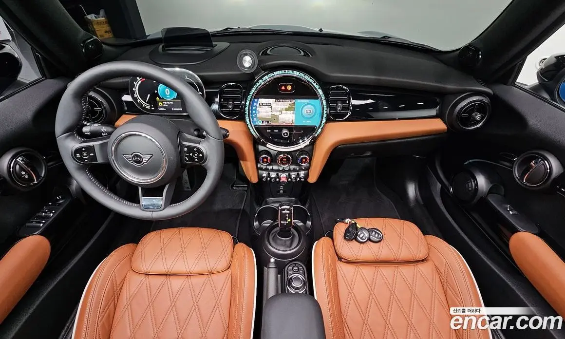 Mini Cooper Convertible 2024 2.0 автомат (гидро), фото 7