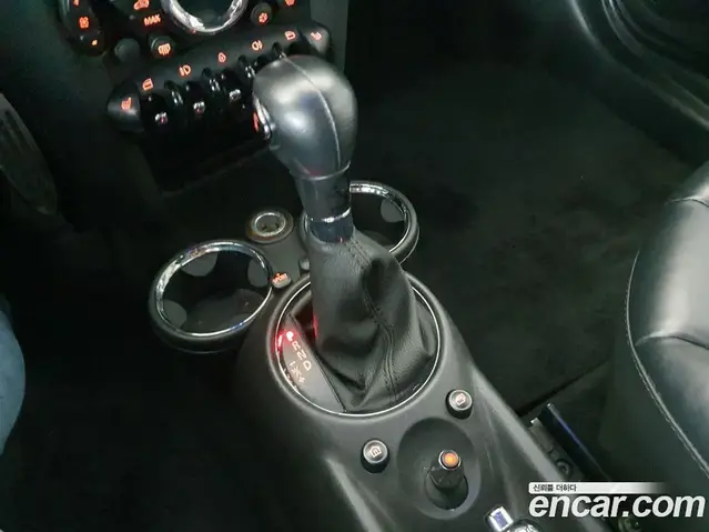 Mini Coupe 2012 1.6 автомат (гидро), миниатюра 9