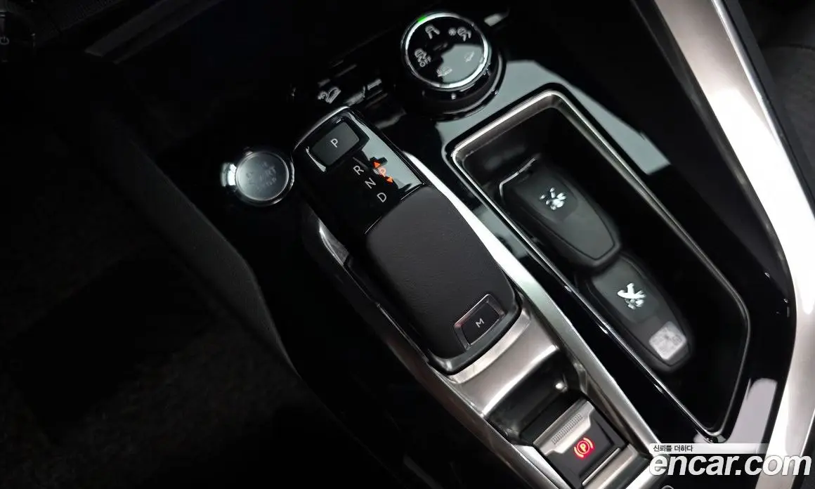 Peugeot 3008 2020 1.5 автомат (гидро), фото 11