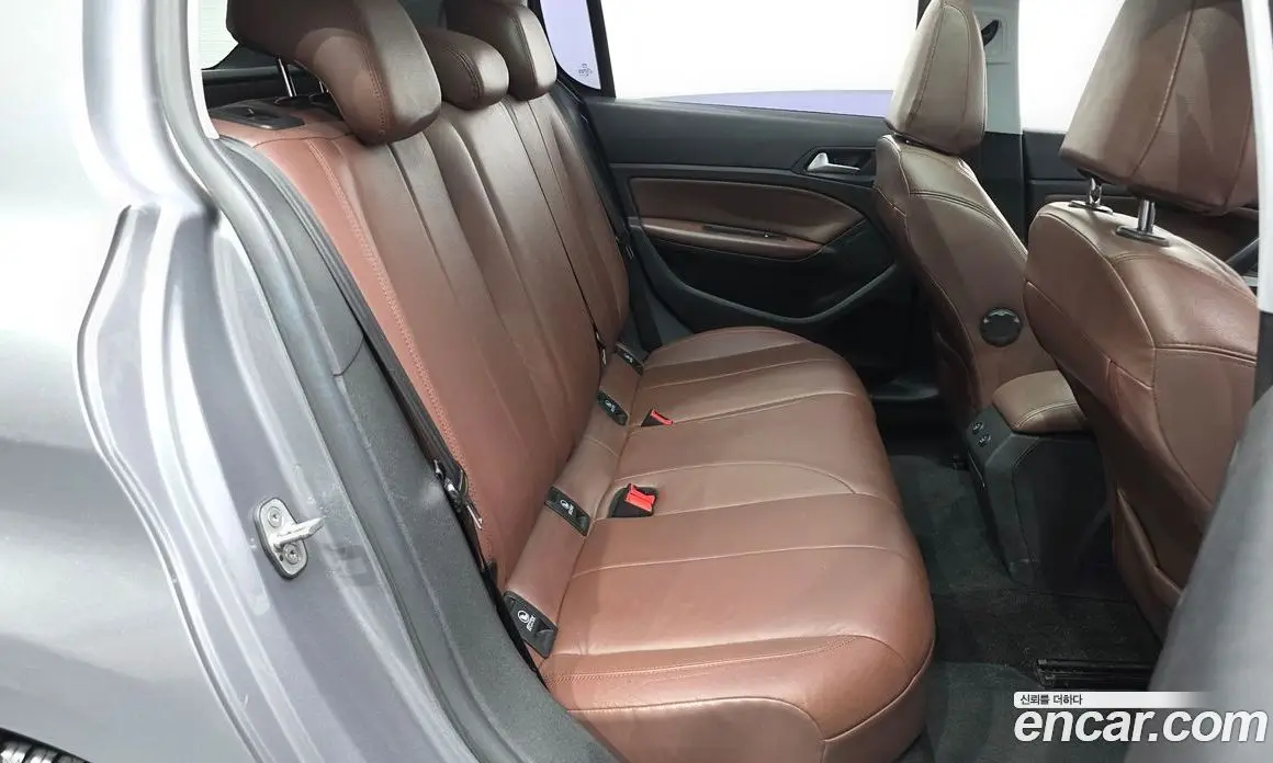 Peugeot 308 2016 1.6 автомат (гидро), фото 11