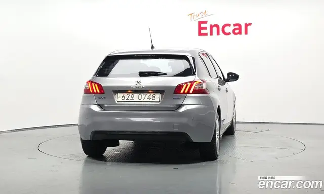 Peugeot 308 2016 1.6 автомат (гидро), миниатюра 4