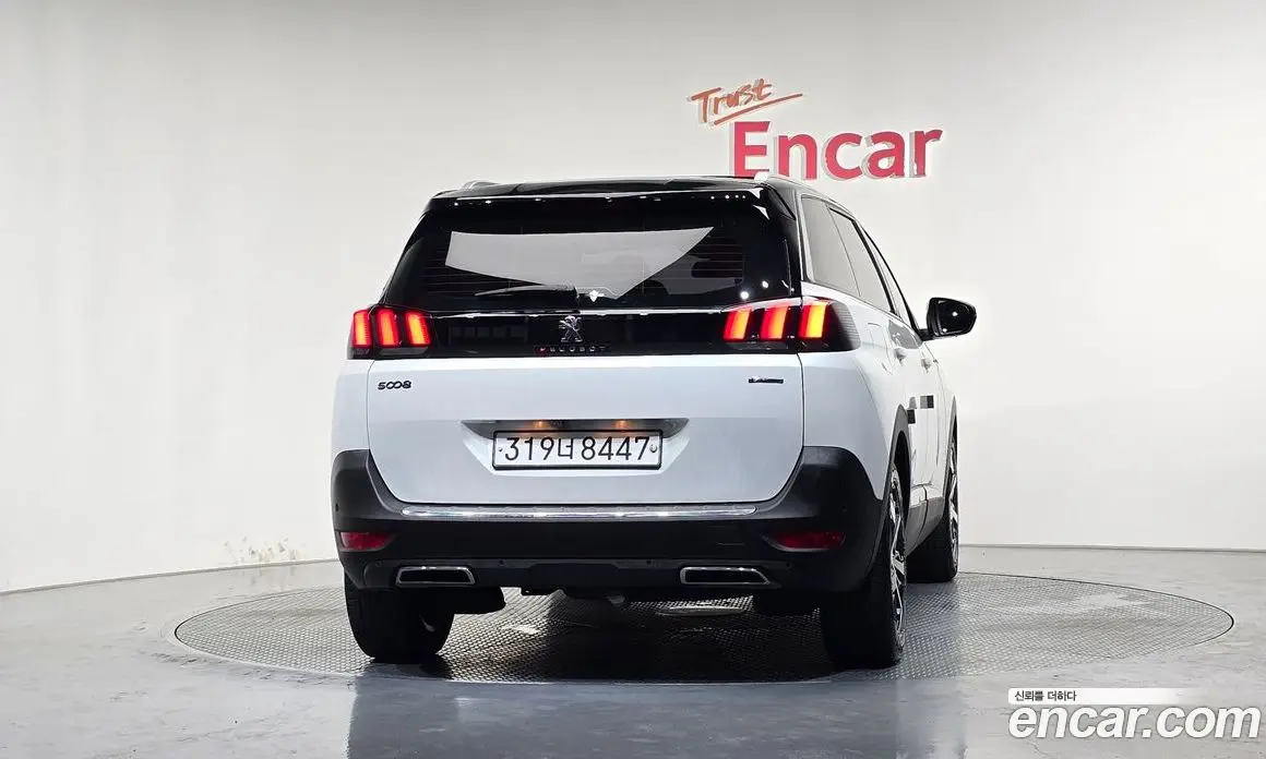 Peugeot 5008 2020 1.5 автомат (гидро), фото 4