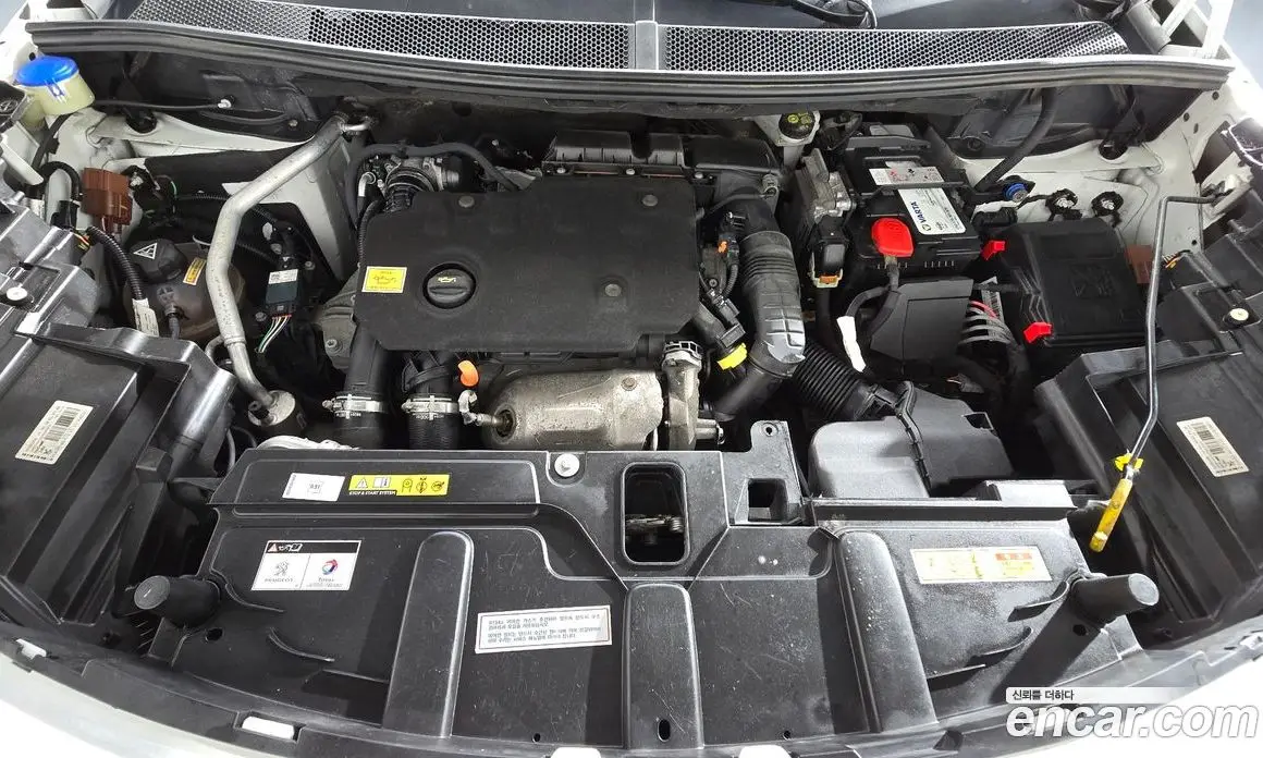 Peugeot 5008 2020 1.5 автомат (гидро), фото 6