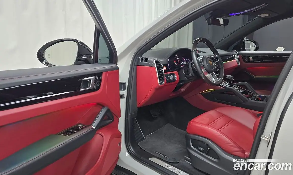 Porsche Cayenne 2022 3.0 автомат (гидро), фото 12