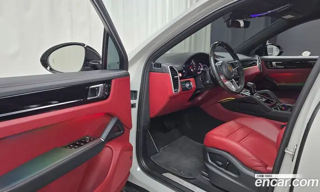 Porsche Cayenne 2022 3.0 автомат (гидро), миниатюра 12