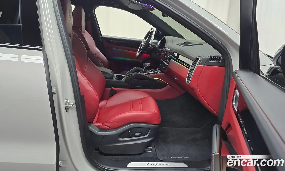 Porsche Cayenne 2022 3.0 автомат (гидро), фото 15