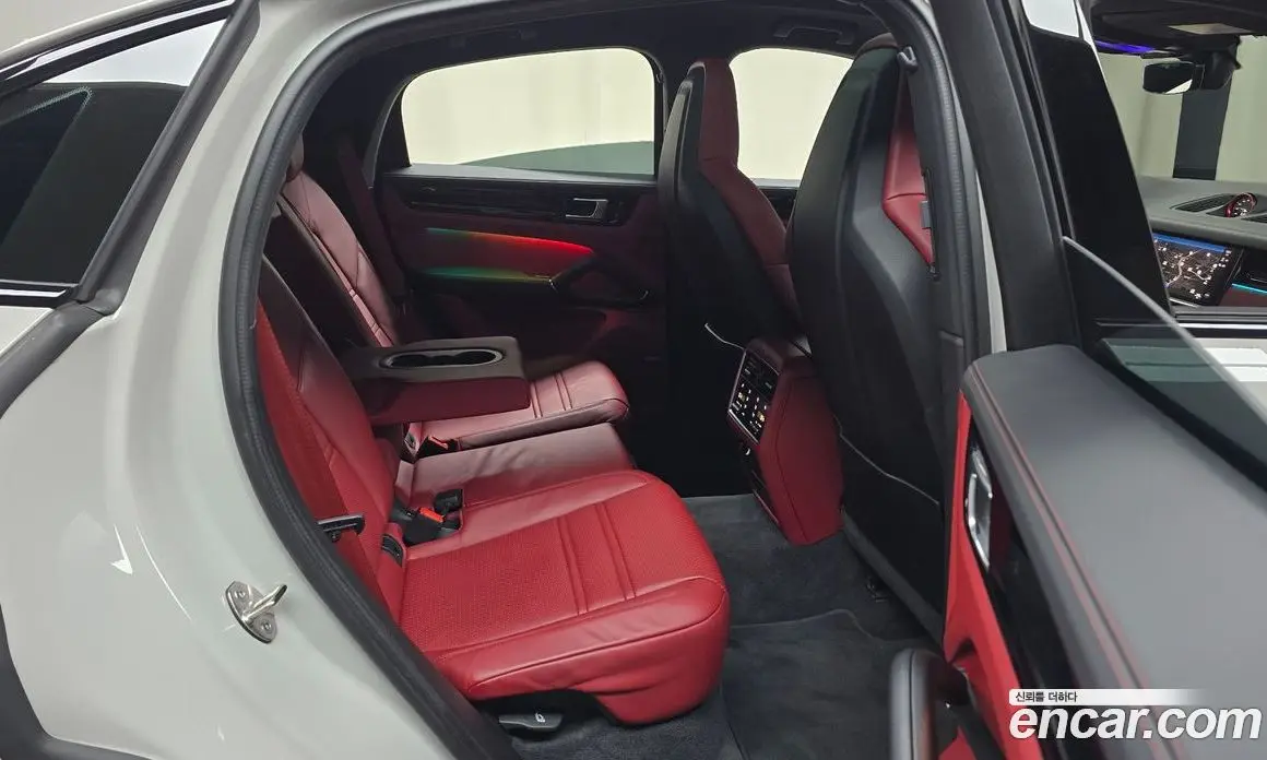 Porsche Cayenne 2022 3.0 автомат (гидро), фото 16