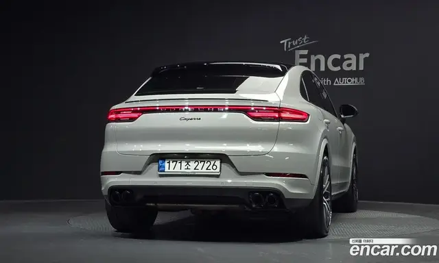 Porsche Cayenne 2022 3.0 автомат (гидро), миниатюра 3