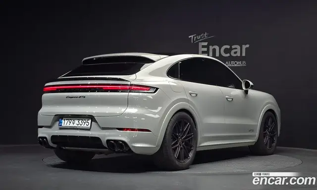 Porsche Cayenne 2025 4.0 автомат (гидро), миниатюра 2
