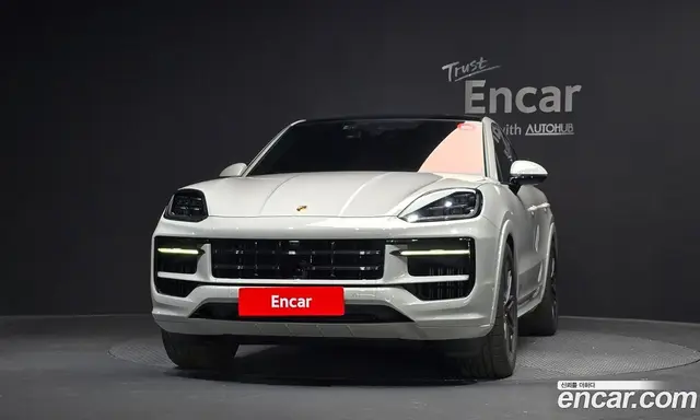 Porsche Cayenne 2025 4.0 автомат (гидро), миниатюра 3