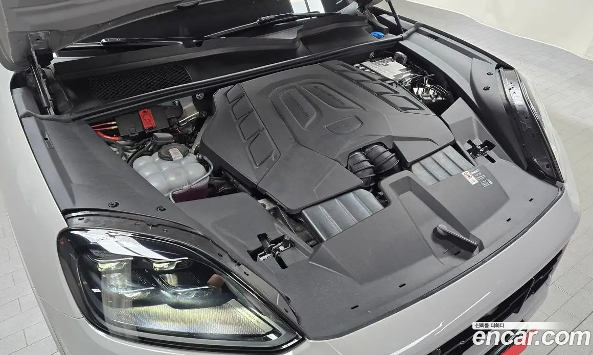 Porsche Cayenne 2025 4.0 автомат (гидро), фото 6