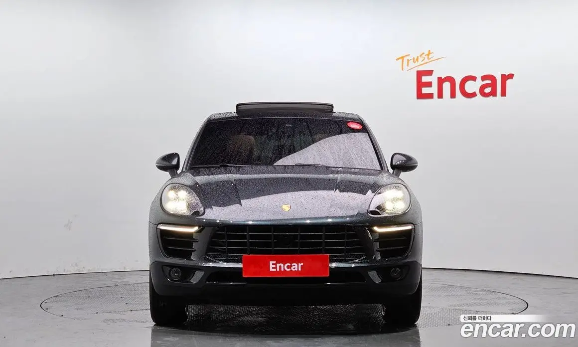 Porsche Macan 2018 2.0 автомат (гидро), фото 3 Porsche Macan 2018 2.0 автомат (гидро), фото 3
