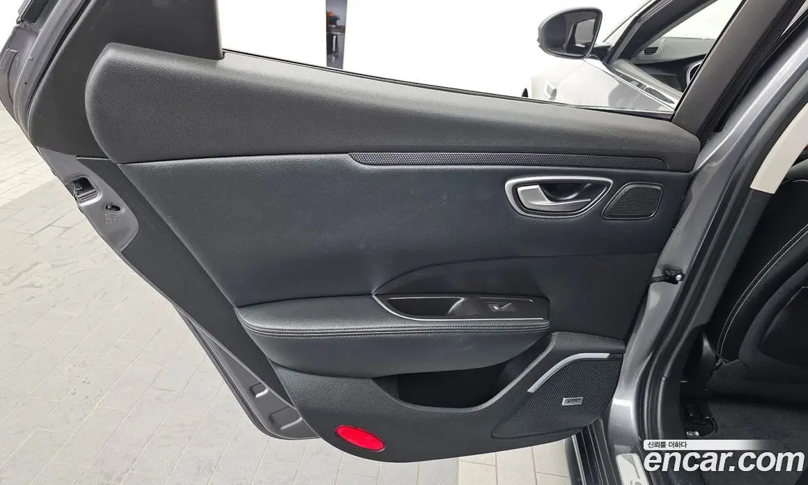 Renault (Samsung) SM6 2016 2.0 автомат (гидро), фото 15