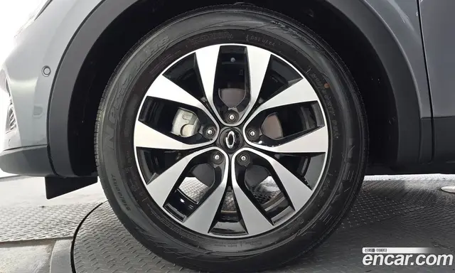 Renault (Samsung) XM3 2022 1.6 автомат (гидро), миниатюра 5