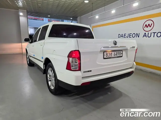 SsangYong Korando 2014 2.0 автомат (гидро), миниатюра 3