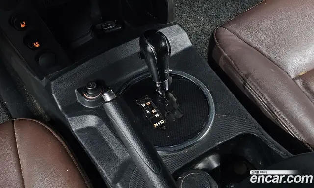 SsangYong Korando 2014 2.0 автомат (гидро), миниатюра 9