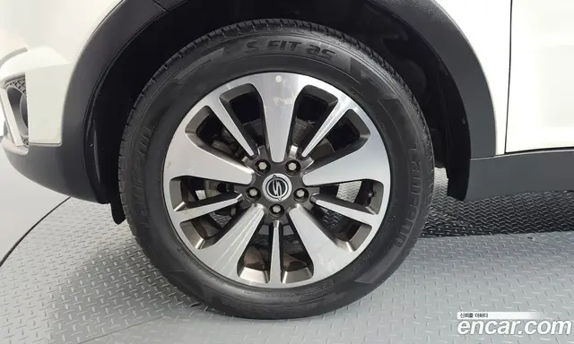 SsangYong Korando 2015 2.0 автомат (гидро), миниатюра 5