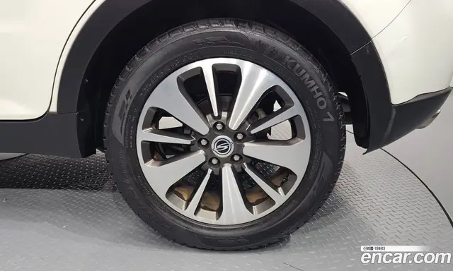 SsangYong Korando 2015 2.0 автомат (гидро), миниатюра 7