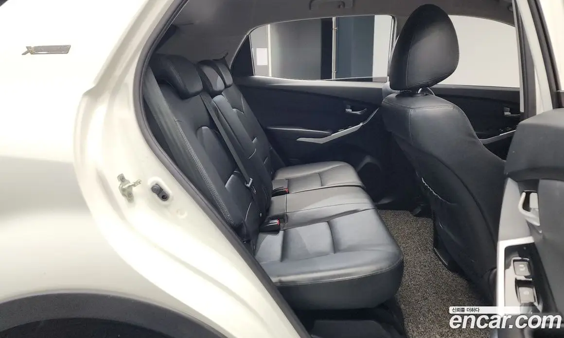 SsangYong Korando 2017 2.2 автомат (гидро), фото 17
