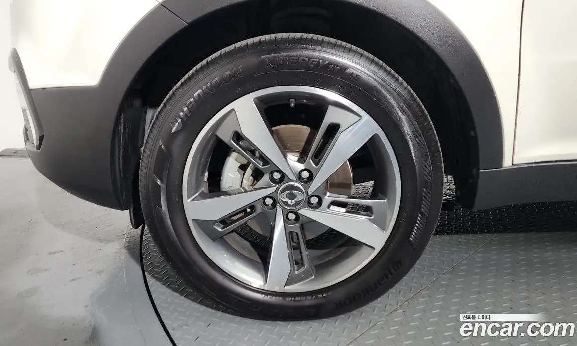 SsangYong Korando 2017 2.2 автомат (гидро), фото 5