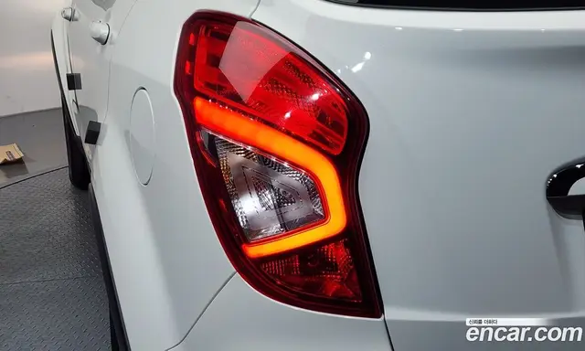 SsangYong Korando 2017 2.2 автомат (гидро), миниатюра 9