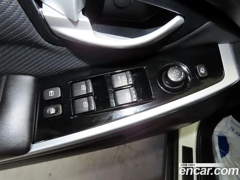 SsangYong Korando 2017 2.2 автомат (гидро), фото 16