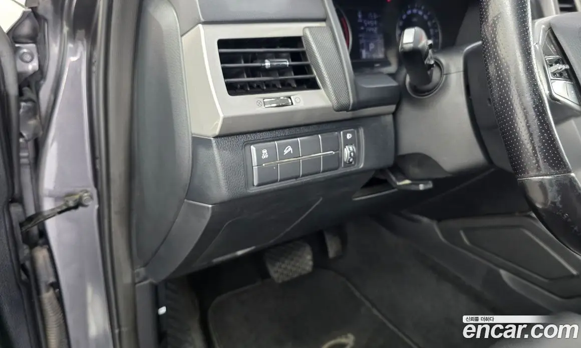 SsangYong Rexton 2018 2.2 автомат (гидро), фото 23