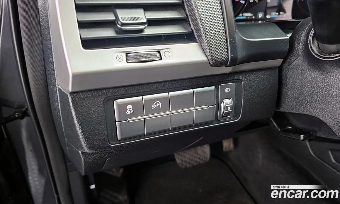 SsangYong Rexton 2019 2.2 автомат (гидро), фото 16