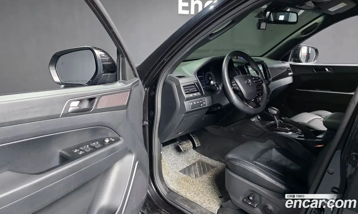 SsangYong Rexton 2022 2.2 автомат (гидро), фото 13