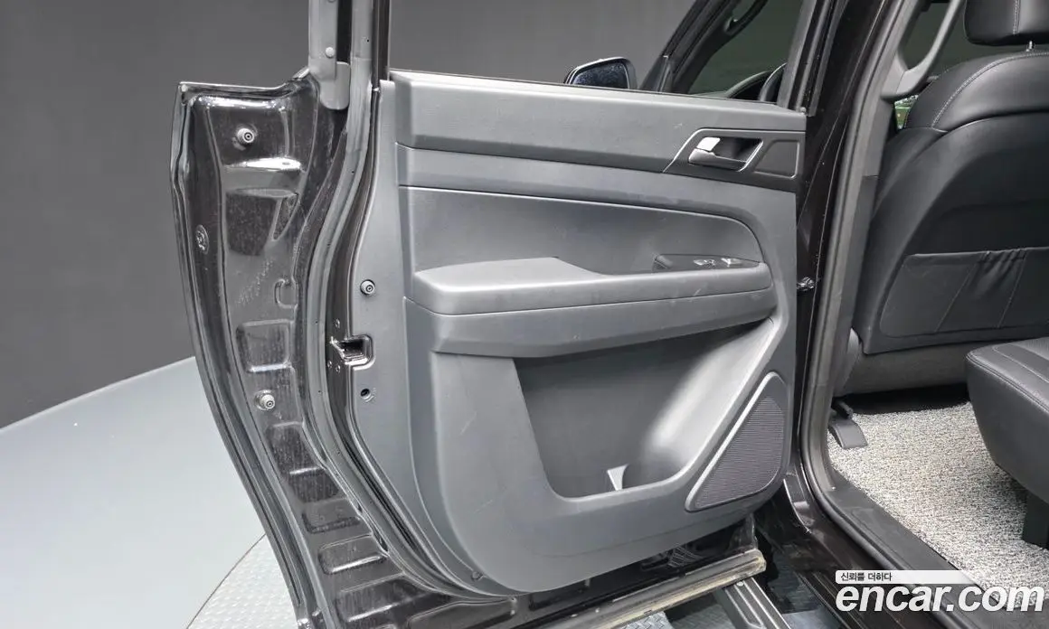SsangYong Rexton 2022 2.2 автомат (гидро), фото 15
