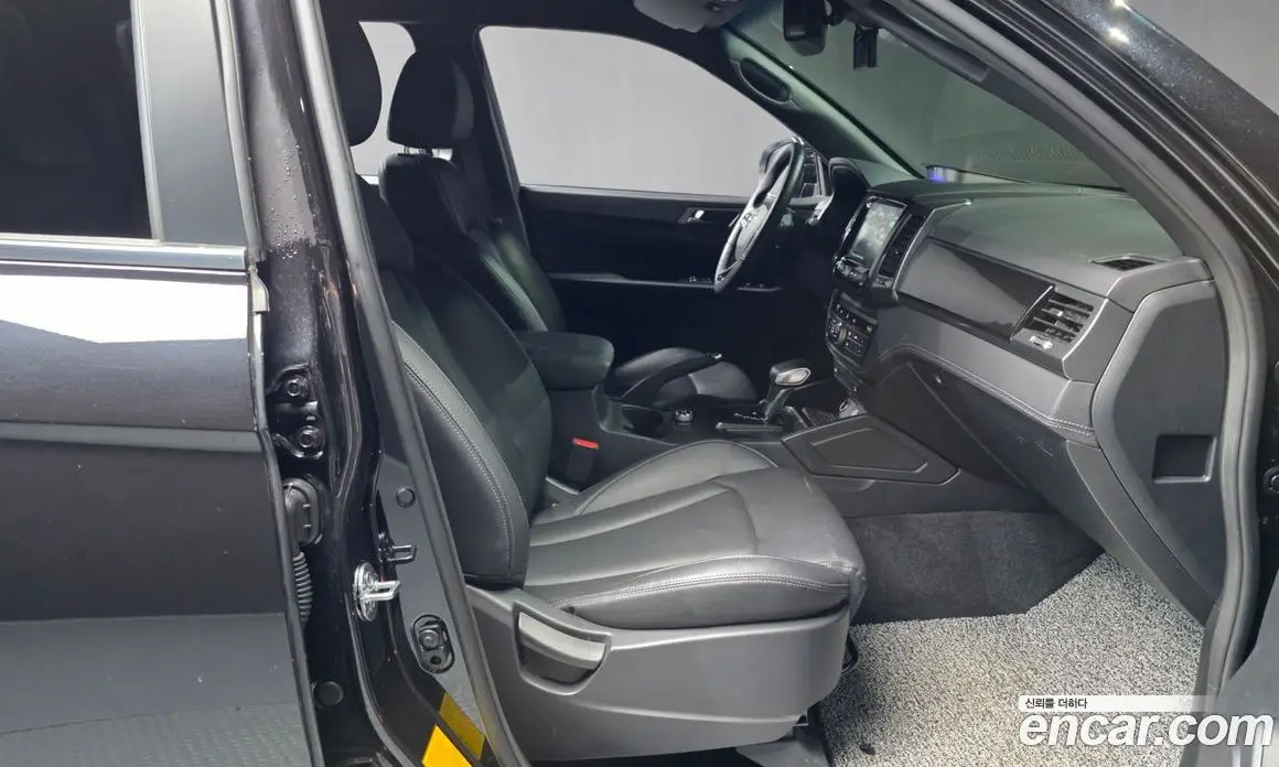 SsangYong Rexton 2022 2.2 автомат (гидро), фото 17