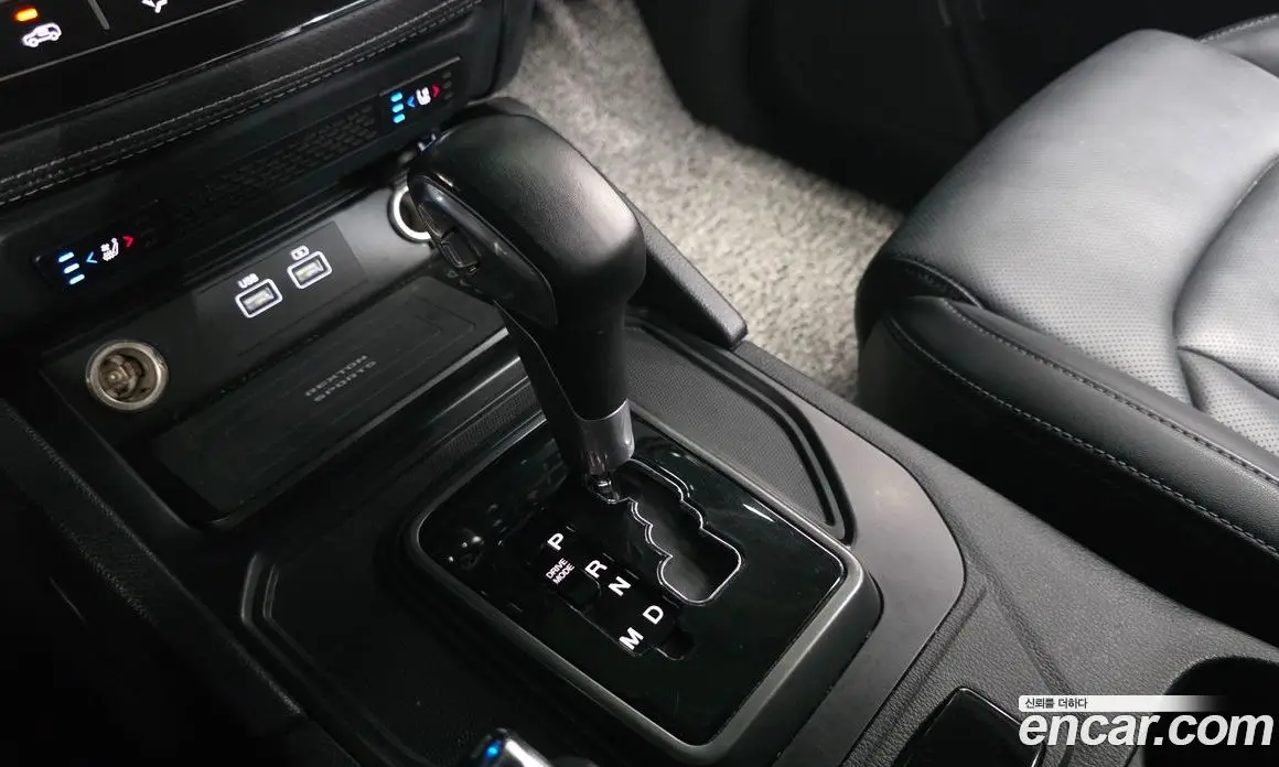 SsangYong Rexton 2022 2.2 автомат (гидро), фото 12