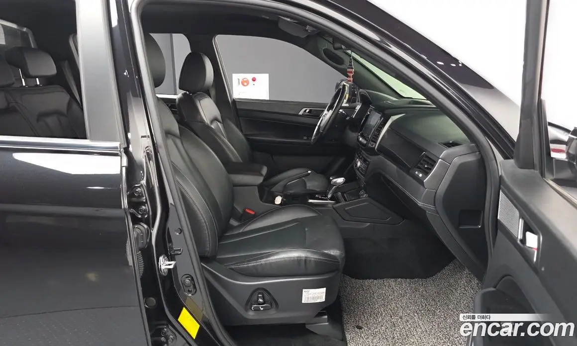 SsangYong Rexton 2022 2.2 автомат (гидро), фото 17