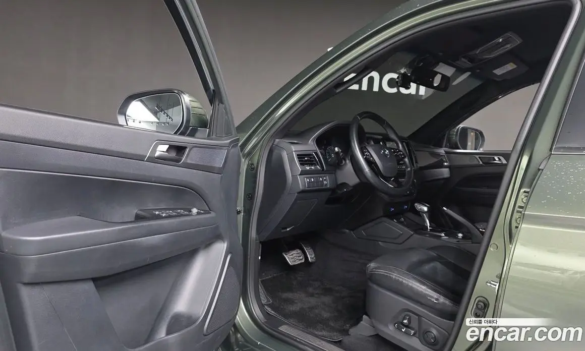 SsangYong Rexton 2022 2.2 автомат (гидро), фото 13