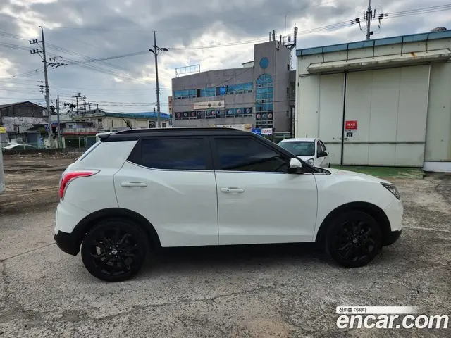 SsangYong TIBOLI 2015 1.6 автомат (гидро), миниатюра 6
