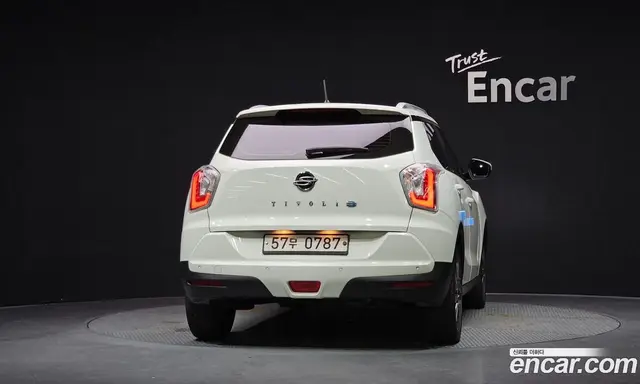 SsangYong TIBOLI 2015 1.6 автомат (гидро), миниатюра 4
