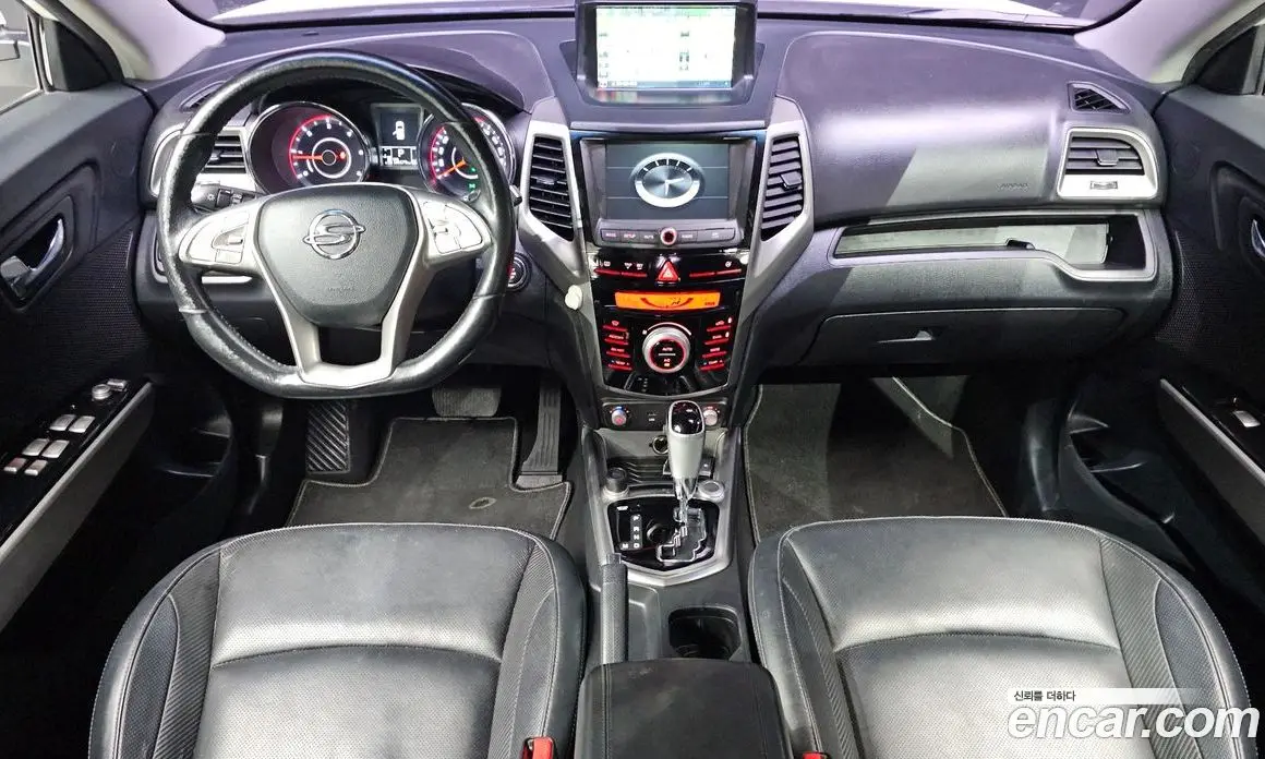 SsangYong TIBOLI 2015 1.6 автомат (гидро), фото 7