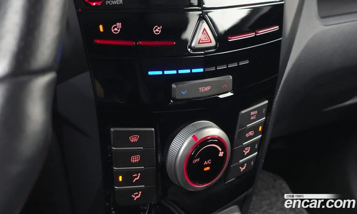 SsangYong TIBOLI 2017 1.6 автомат (гидро), фото 27