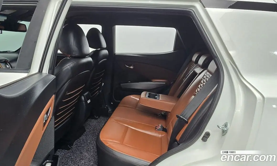 SsangYong TIBOLI 2018 1.6 автомат (гидро), фото 12