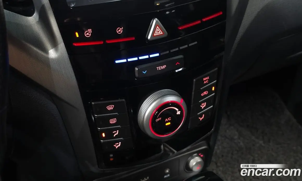SsangYong TIBOLI 2018 1.6 автомат (гидро), фото 18