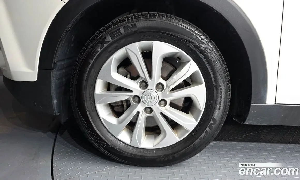 SsangYong TIBOLI 2018 1.6 автомат (гидро), фото 5