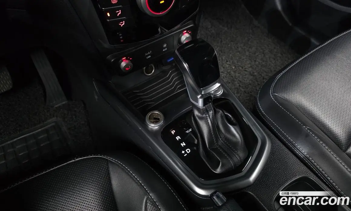 SsangYong TIBOLI 2018 1.6 автомат (гидро), фото 9