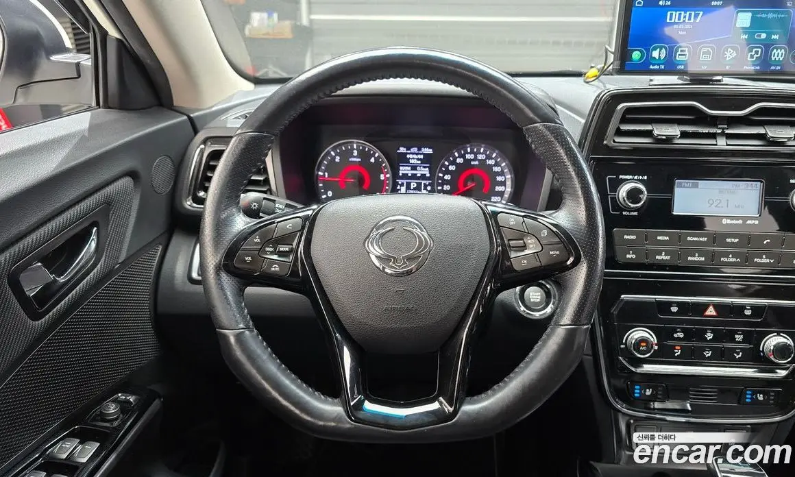 SsangYong TIBOLI 2020 1.6 автомат (гидро), фото 13