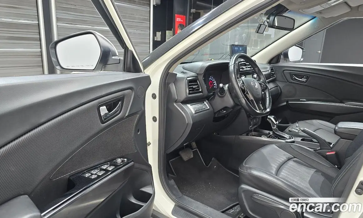 SsangYong TIBOLI 2020 1.6 автомат (гидро), фото 10