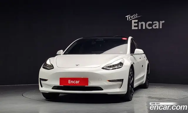 Tesla Model 3 2020 0.1 автомат (гидро), миниатюра 3