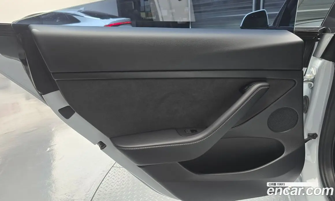 Tesla Model 3 2022 0.2 автомат (гидро), фото 15