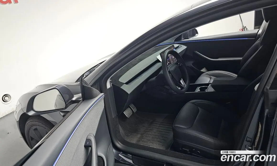Tesla Model 3 2025 0.2 автомат (гидро), фото 12